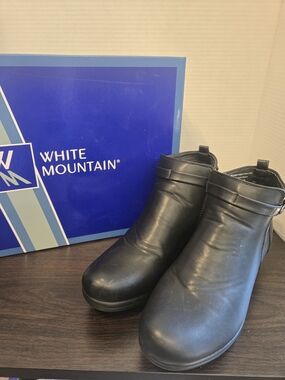White Mountain Black Ankle Booties. 8 1/2 M